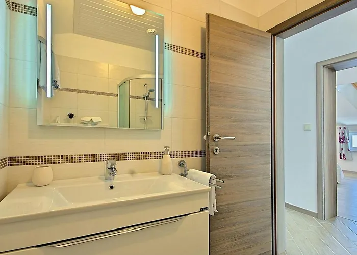 Kalina Ferienhaus Brseč